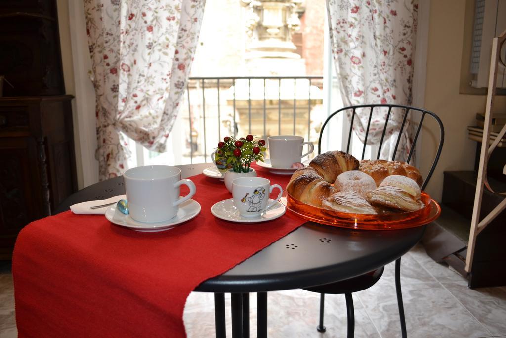 La Cattedrale Bed & Breakfast Naples Extérieur photo